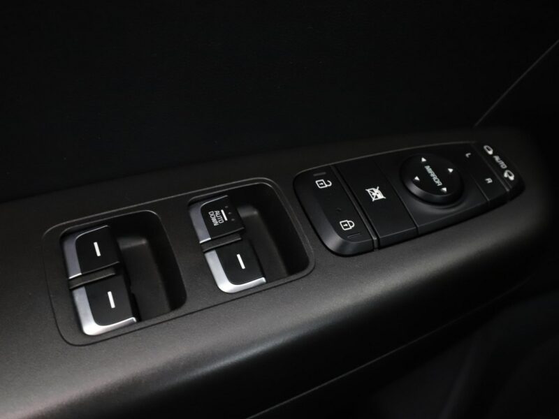 Kia Sportage lift niski przebieg kamera klima-auto Bluetooth tempomat 6MT III (2010-2015)