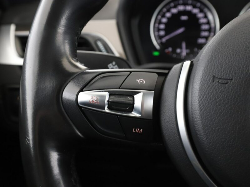 BMW X1 automat X-Line panorama Full LED grzane fotele navi II (F48) (2015-)
