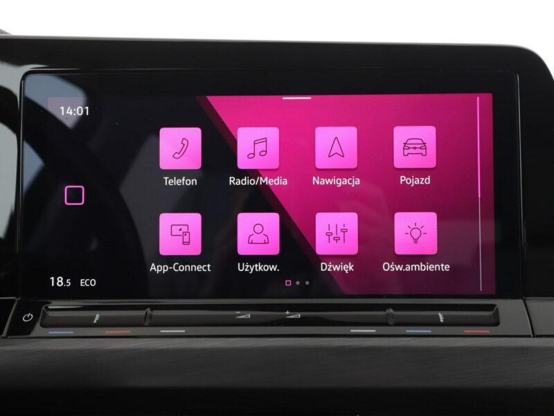 Volkswagen Golf hybryda plug-in automat alcantara virtual navi kamera ACC climatronic VIII (2020-)