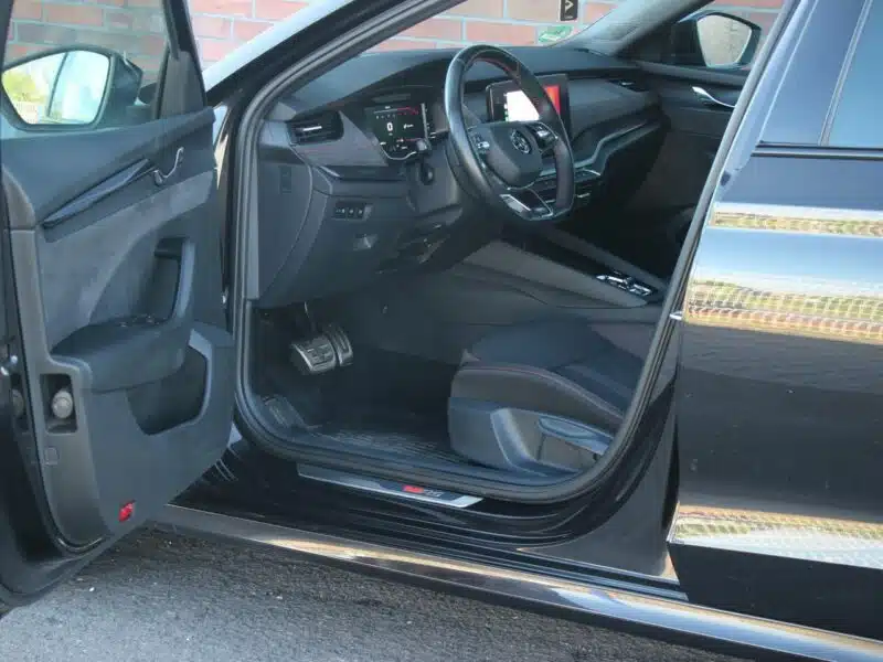 Škoda Octavia 4x4*200KM*Navi*FullLed*2xPdc*Klimatr*Android*Front/LaneAssist*Alu18* IV (2020-)