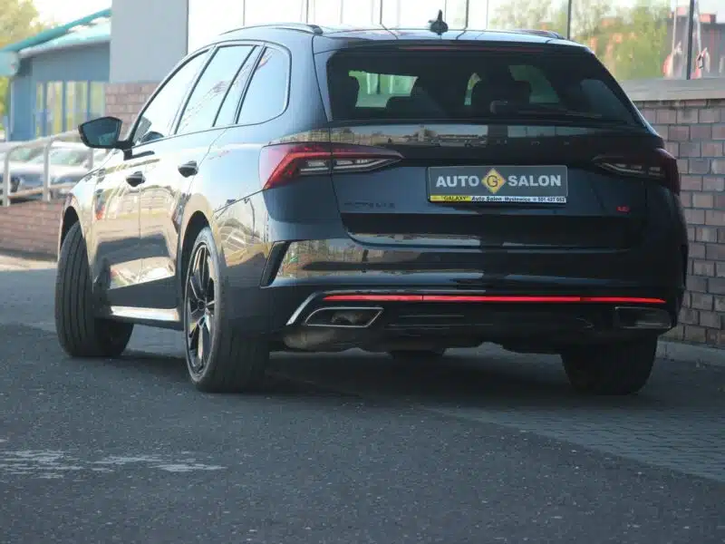 Škoda Octavia 4x4*200KM*Navi*FullLed*2xPdc*Klimatr*Android*Front/LaneAssist*Alu18* IV (2020-)