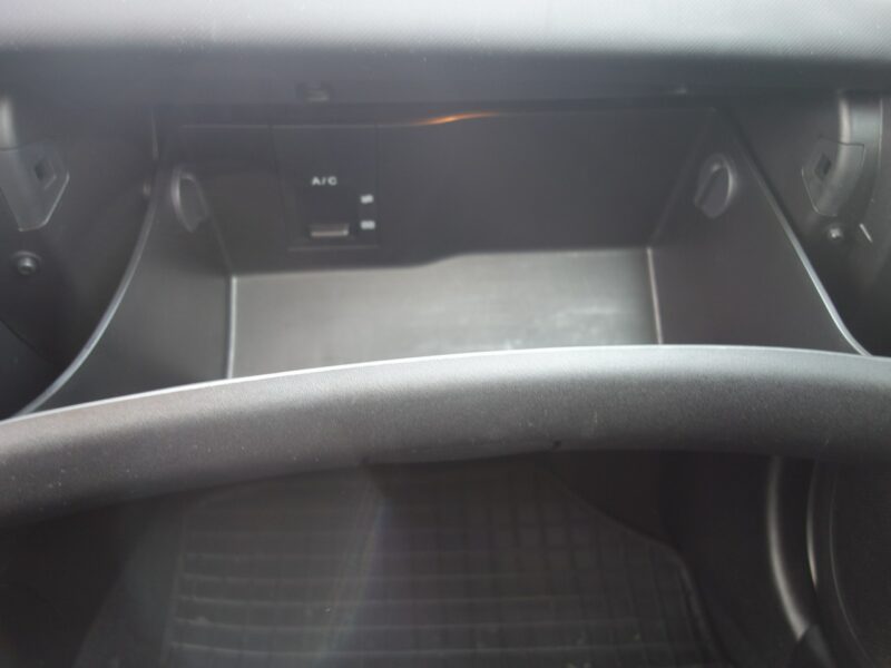 Kia Cee'd Kia ProCeed I (2006-2012)