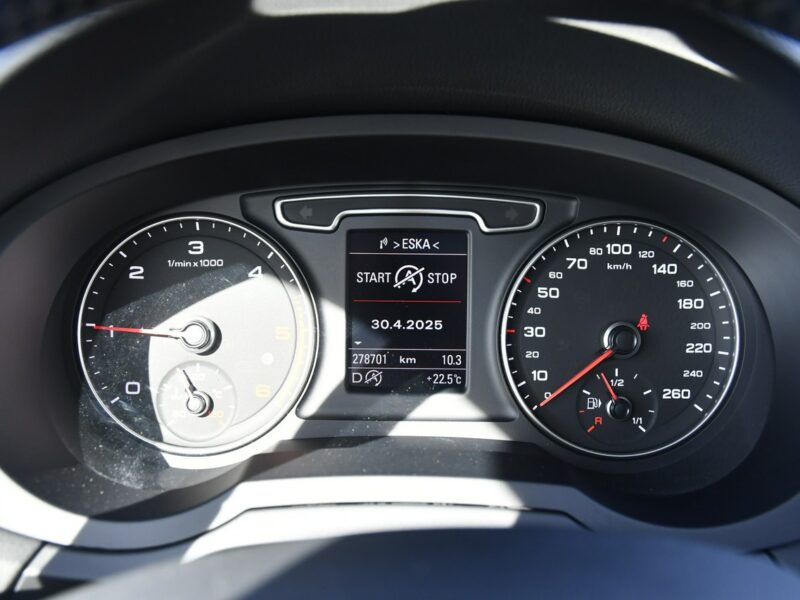 Audi Q3 2,0Tdi DUDKI11 4x4.Navi,Skóry.Panorama Dach.Klimatr 2 str.S-Line.OKAZJ I (2011-2018)