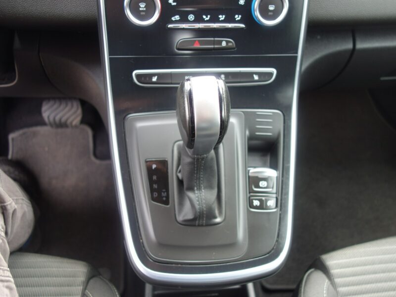 Renault Scenic Renault Scenic 2018 1.5 DCI 110km automat 2 komplety kół nawi 125ty km IV (2016-)
