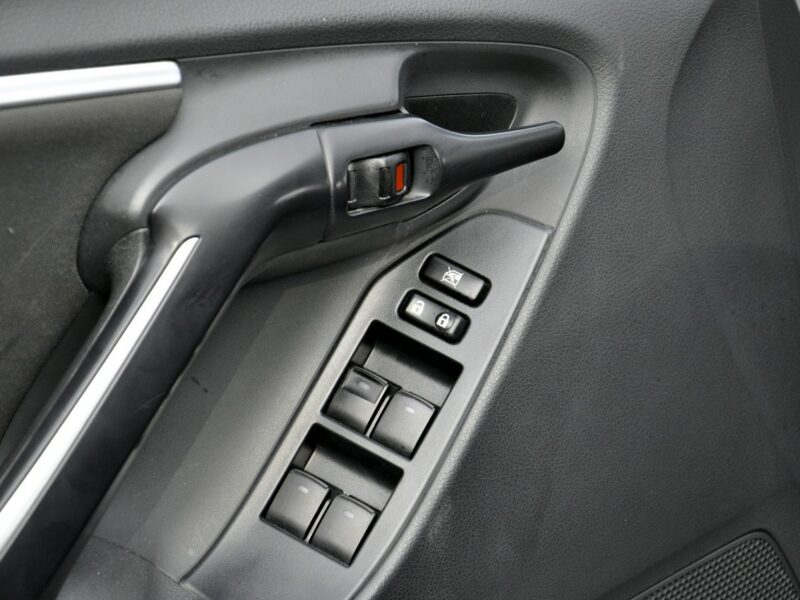 Toyota Verso 2,0D-4D 124KM Soll/7Foteli/Navi/Kamera/Climatronic/Alu/Parktronic/USB