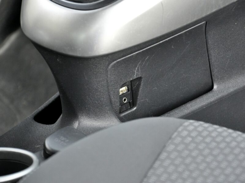 Toyota Verso 2,0D-4D 124KM Soll/7Foteli/Navi/Kamera/Climatronic/Alu/Parktronic/USB