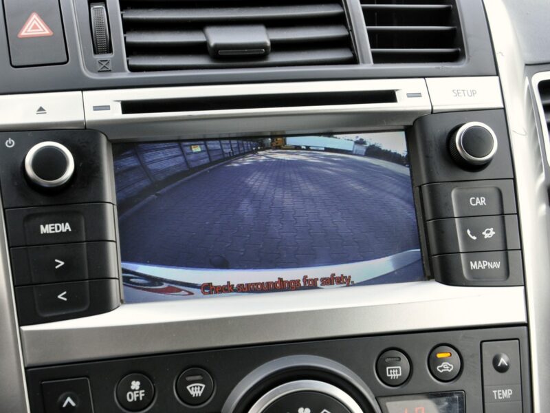 Toyota Verso 2,0D-4D 124KM Soll/7Foteli/Navi/Kamera/Climatronic/Alu/Parktronic/USB