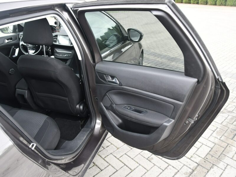 Peugeot 308 SW 1,6hdi DUDKI11 Panorama Dach.Navi.,Klimatr 2 str.Tempomat.kredyt.OKAZ III (2013-)