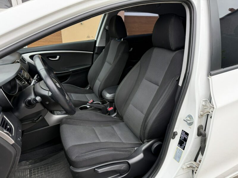 Hyundai i30 1,4 100KM Klimatyzacja Serwis II Właściciel II (2012 - 2016)