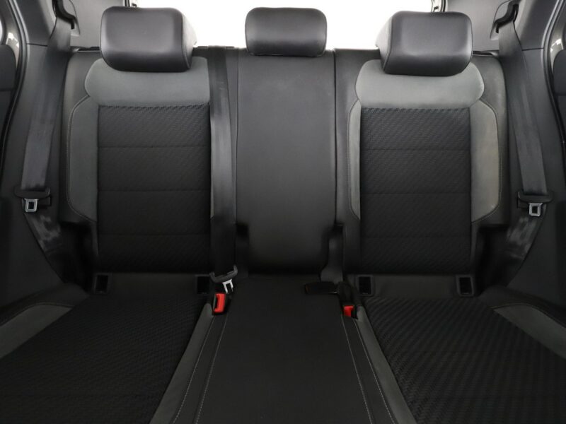 Volkswagen T-Cross R-Line Automat Virtual Navi Klima Bluetooth