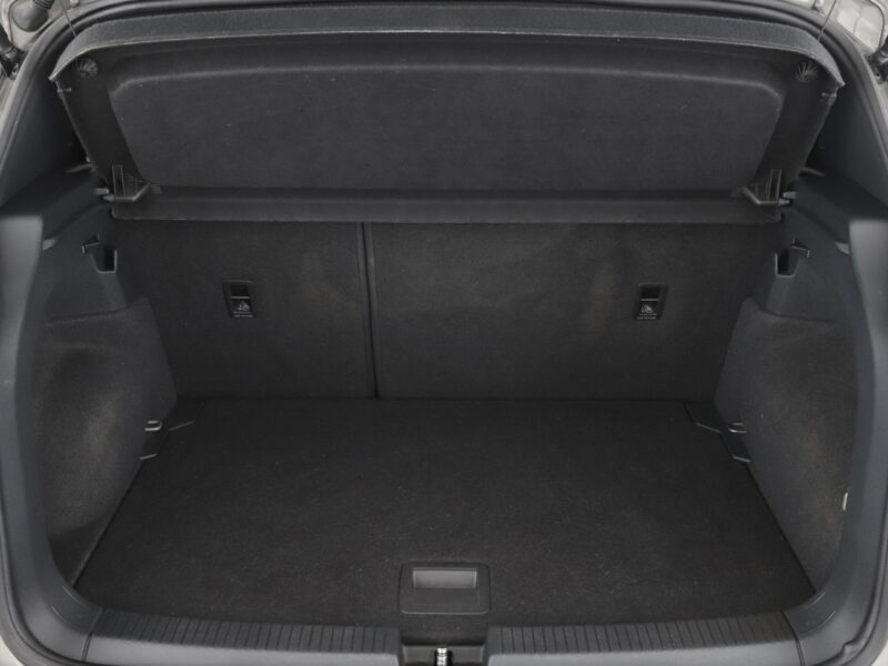 Volkswagen T-Cross R-Line Automat Virtual Navi Klima Bluetooth