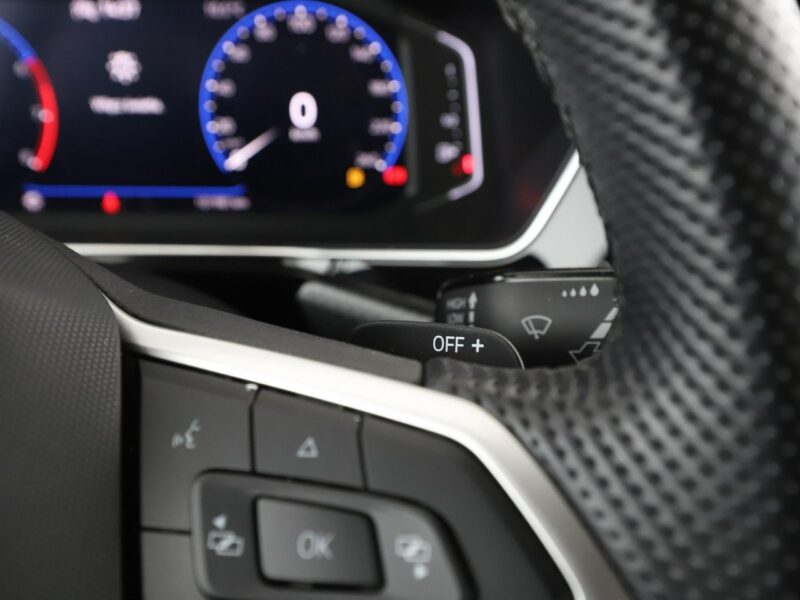 Volkswagen T-Cross R-Line Automat Virtual Navi Klima Bluetooth