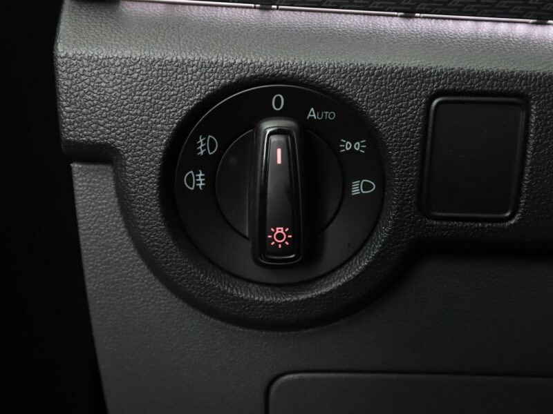 Volkswagen T-Cross R-Line Automat Virtual Navi Klima Bluetooth