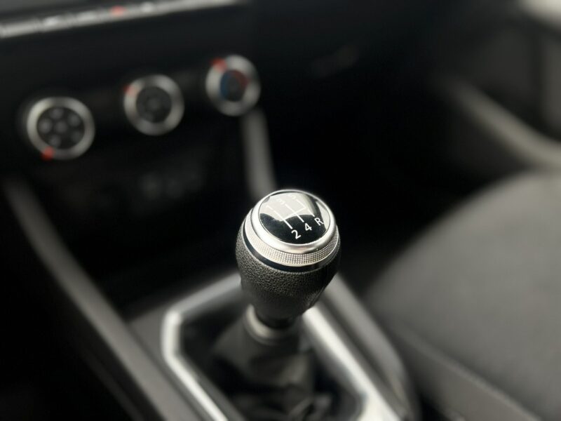 Renault Clio Salon Polska Poleasingowy I właściciel Serwis ASO VAT 23% Bezwypadkowy V (2019-)