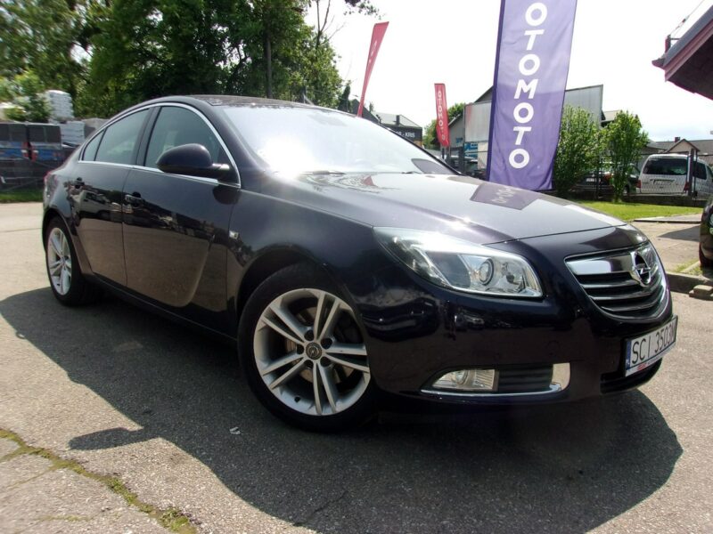 Opel Insignia Klimatronic 2-stref, Podgrz. fotele, 2 kpl. kół, Hatchback, Alu A (2008-2017)