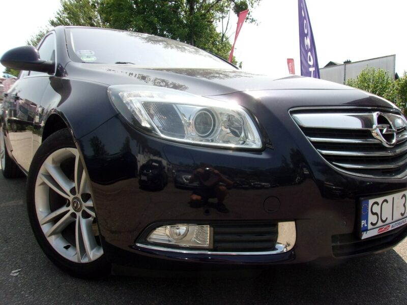 Opel Insignia Klimatronic 2-stref, Podgrz. fotele, 2 kpl. kół, Hatchback, Alu A (2008-2017)