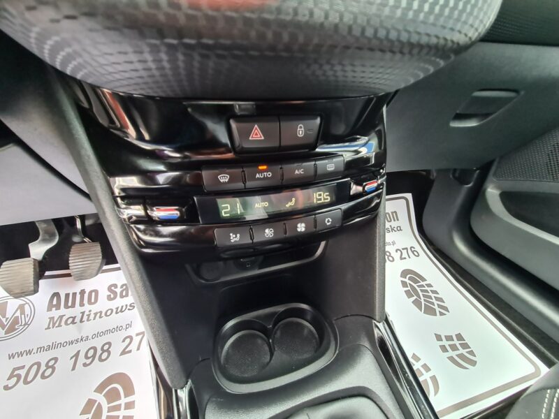 Peugeot 2008 Navi Kamera PDC Klimatronik Led Półskóry Sensory Tempomat Halogeny Alu I (2013-2019)