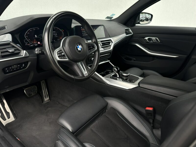 BMW 330 M-Pakiet, FV-23%, Martwe pole, Fotele sportowe z pamięcią, Salon PL G20 (2019-)