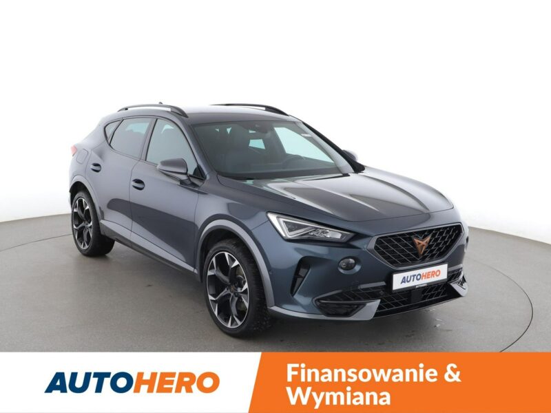 Cupra Formentor FV23% DSG virtual navi kamera ACC FullLED climatronic Asystenci