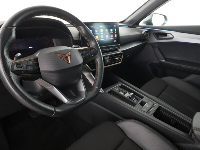 Cupra Formentor FV23% DSG virtual navi kamera ACC FullLED climatronic Asystenci