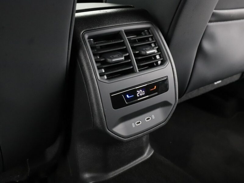 Cupra Formentor FV23% DSG virtual navi kamera ACC FullLED climatronic Asystenci