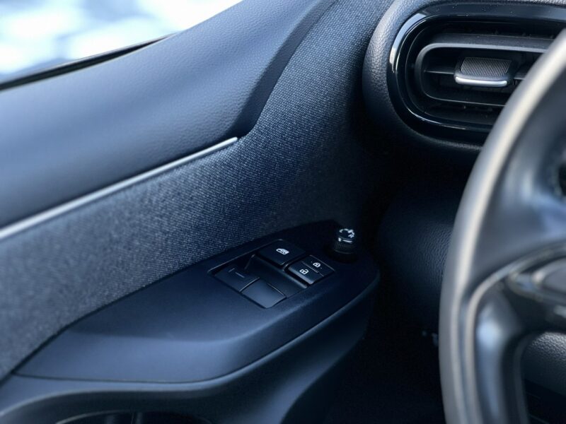 Toyota Yaris Salon Polska Poleasingowy I właściciel Serwis ASO VAT 23% Bezwypadkowy IV (2020-)