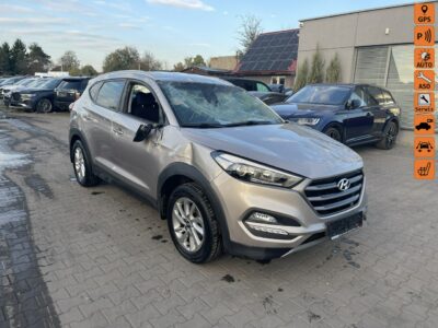 Hyundai Tucson Style Klimatronik Podgrzewanie Kamera Hak III (2015-2020)