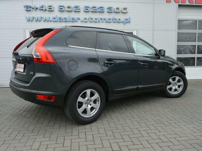 Volvo XC 60 2.0 D3 5-cylindrów Automat Serwisowany w ASO Navi Bluetooth 249 tys.km I (2008-2017)