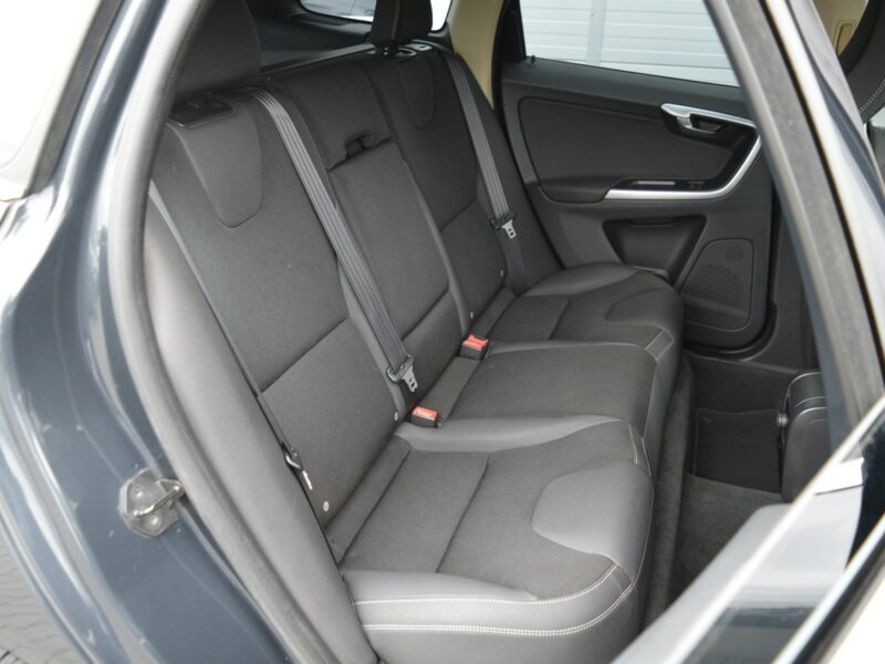 Volvo XC 60 2.0 D3 5-cylindrów Automat Serwisowany w ASO Navi Bluetooth 249 tys.km I (2008-2017)