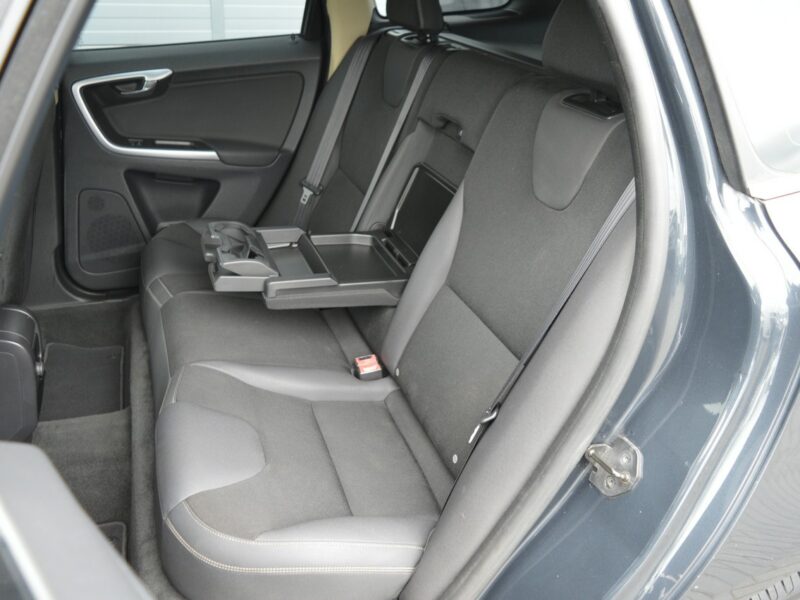 Volvo XC 60 2.0 D3 5-cylindrów Automat Serwisowany w ASO Navi Bluetooth 249 tys.km I (2008-2017)