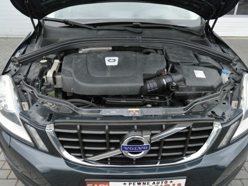 Volvo XC 60 2.0 D3 5-cylindrów Automat Serwisowany w ASO Navi Bluetooth 249 tys.km I (2008-2017)