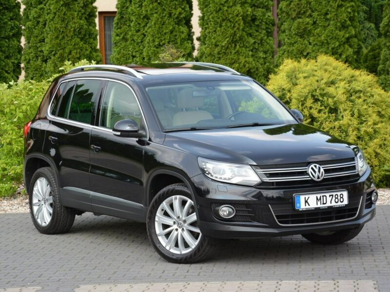 Volkswagen Tiguan 4-Motion Panorama Skóry Ledy Bi-xenony Navi Kamera 2xParktr. Hak I (2007-2016)