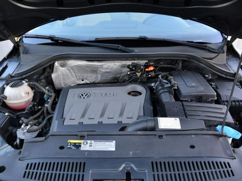 Volkswagen Tiguan 4-Motion Panorama Skóry Ledy Bi-xenony Navi Kamera 2xParktr. Hak I (2007-2016)
