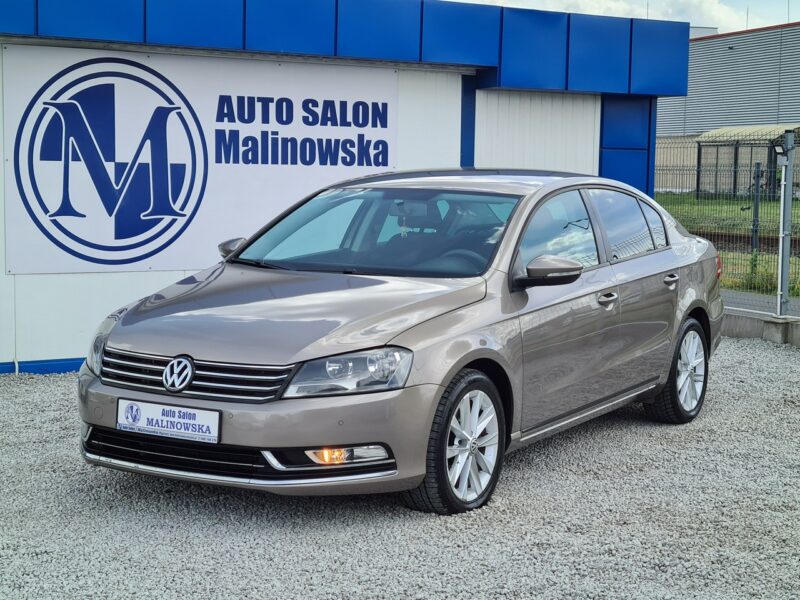 Volkswagen Passat Klimatronik 2xPDC Grzane Fotele Halogeny Komputer Alu Wzorowy Stan B7 (2010-2014)