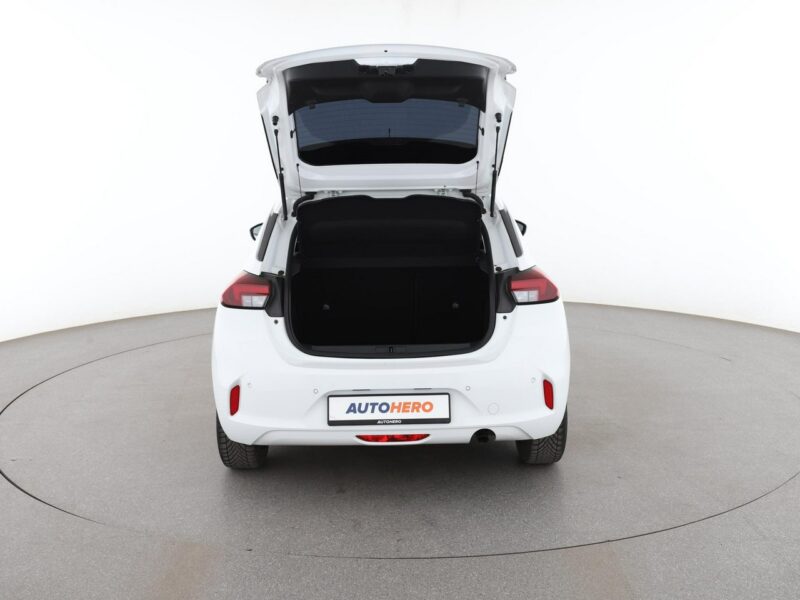Opel Corsa klima grzane fotele i kierownica multifunkcja czujniki parkowania F (2019-)
