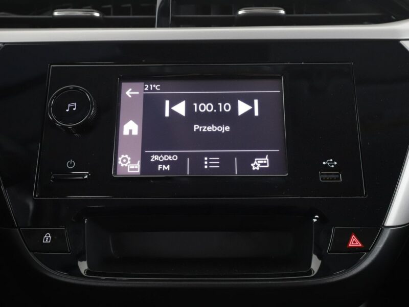 Opel Corsa klima grzane fotele i kierownica multifunkcja czujniki parkowania F (2019-)