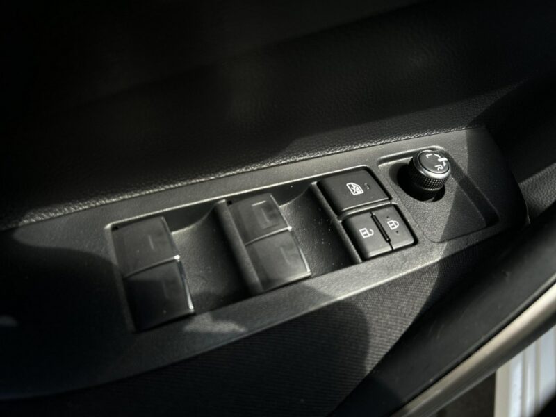 Toyota Corolla 1.8 Hybrid 122KM COMFORT, salon Polska, gwarancja E21 (2019-)