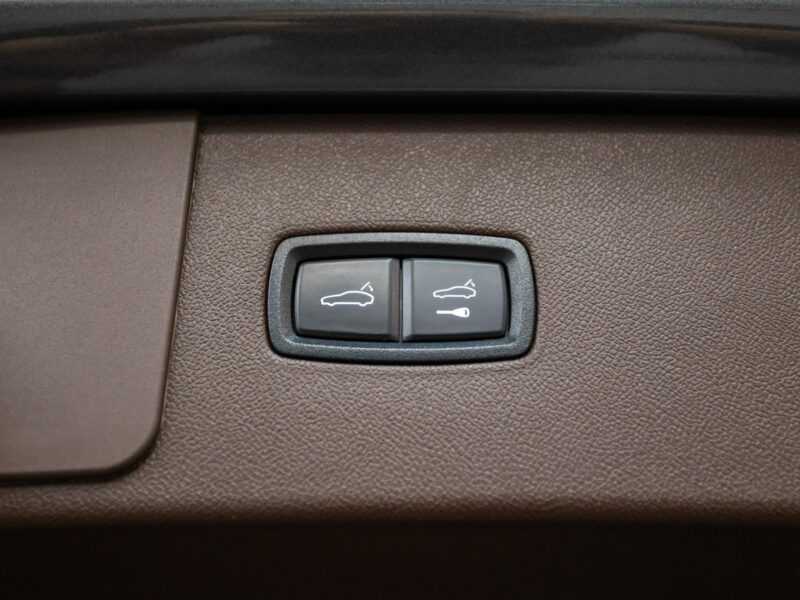 Porsche Cayenne Turbo Ceramika. Burmester. Monitory. Head-Up. ACC. Wentylacja. Hak. FV23%. III(2017-)
