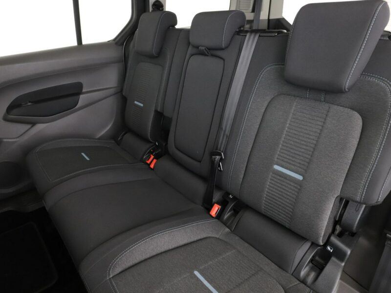 Ford Grand Tourneo Connect 7-os Navi Panorama Automatyczna klimatyzacja Hak
