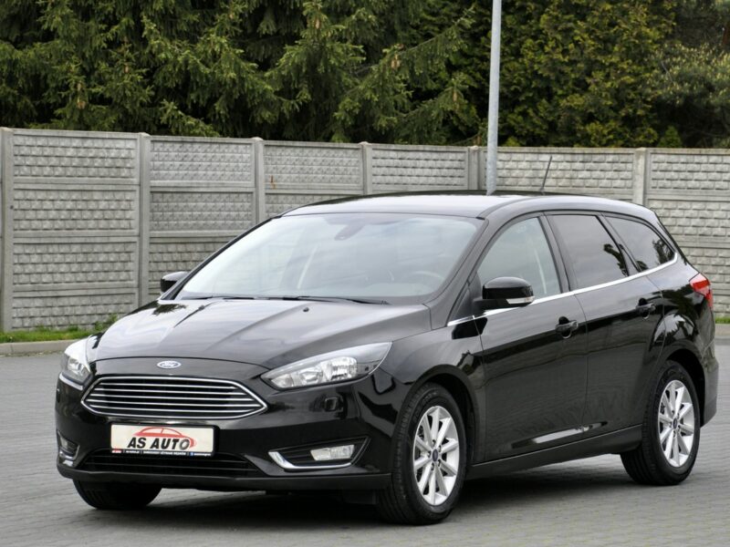 Ford Focus 1,5T 150KM Titanium/LEDy/Serwis/Alufelgi/Navi/AndroidAuto/PodFotele Mk3 (2010-2018)