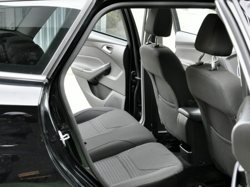 Ford Focus 1,5T 150KM Titanium/LEDy/Serwis/Alufelgi/Navi/AndroidAuto/PodFotele Mk3 (2010-2018)