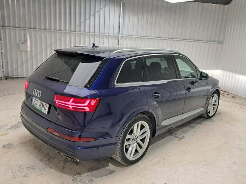 Audi Q7 III (2015-)