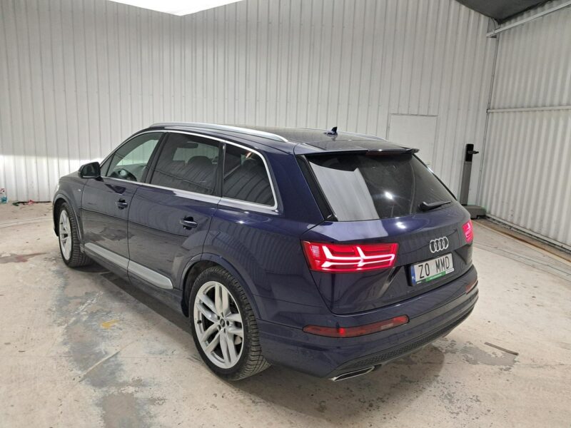 Audi Q7 III (2015-)