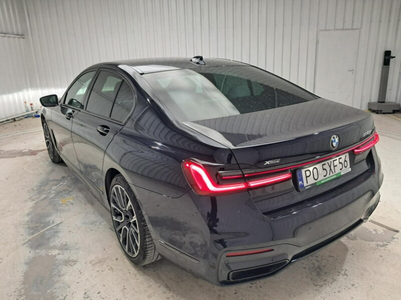 BMW 730 G12 (2015-...)