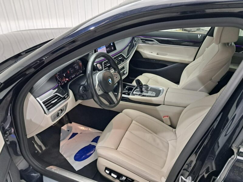 BMW 730 G12 (2015-...)