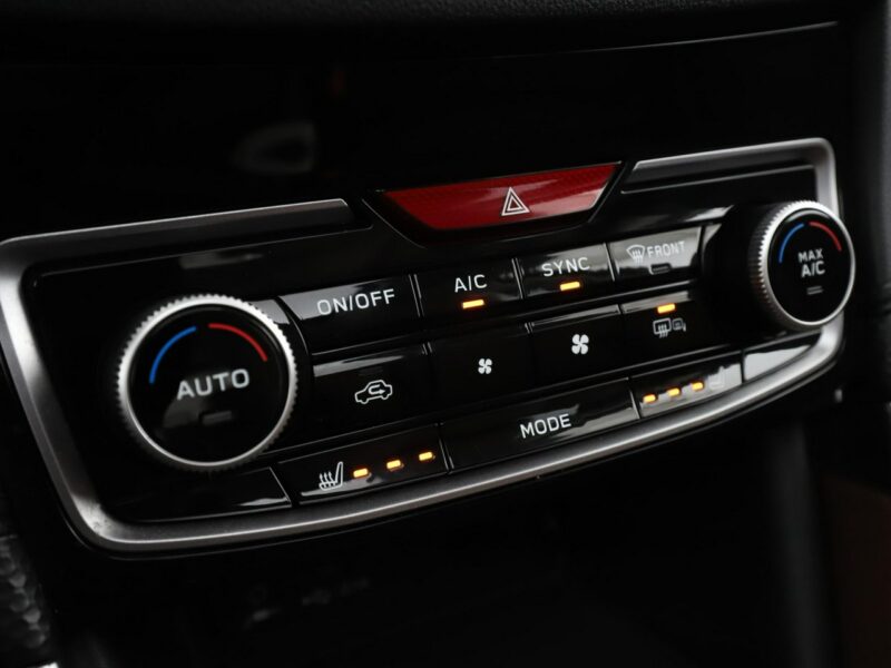 Subaru Forester Premium automat mHEV 4x4 skóra panorama ks.serwisowa ACC kamera navi L V (2019 - )