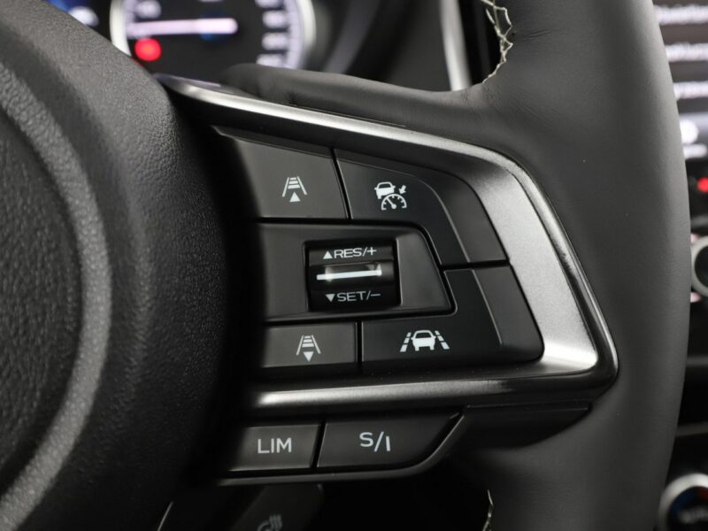 Subaru Forester Premium automat mHEV 4x4 skóra panorama ks.serwisowa ACC kamera navi L V (2019 - )