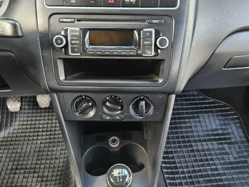 Volkswagen Polo Opłacony Zdrowy Zadbany Serwisowany LIFT Dwa Kmpl Kół Po Serwisie 1 Wł V (2009-2017)