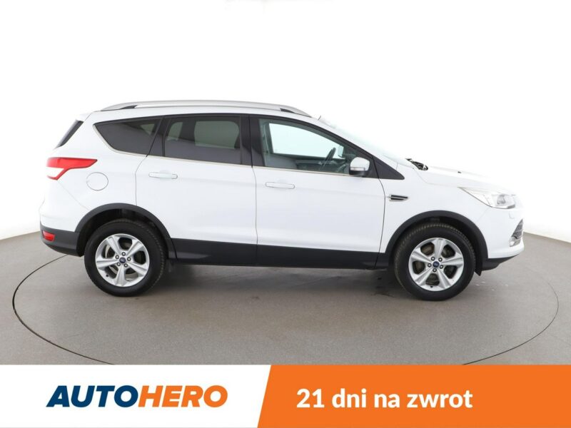 Ford Kuga 4x4 klima czujniki parkowania grzane fotele II (2012-)