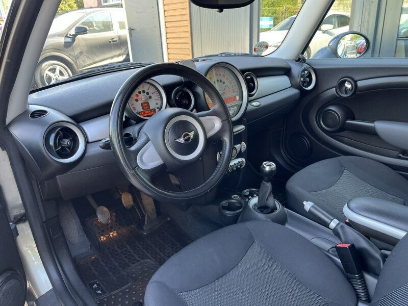 Mini Cooper 1.6 Oryginal Lakier Klima 6biegów Grzane Fotele Alu KS Serw Stan BDB II (2006-)